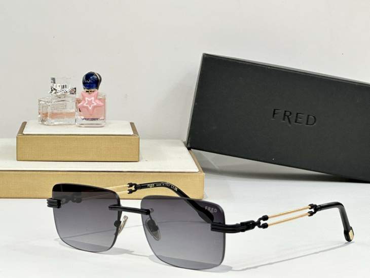 Picture of Fred Sunglasses _SKUfw70119896fw